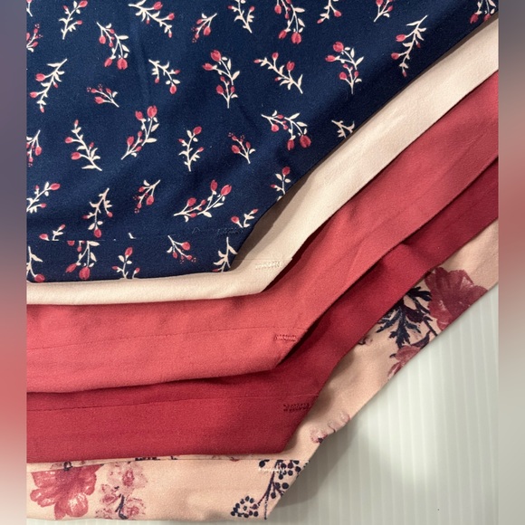 Laura Ashley Super Soft Laser Cut Tech Sealed No-Show 5 pc Panties Set - Picture 5 of 9